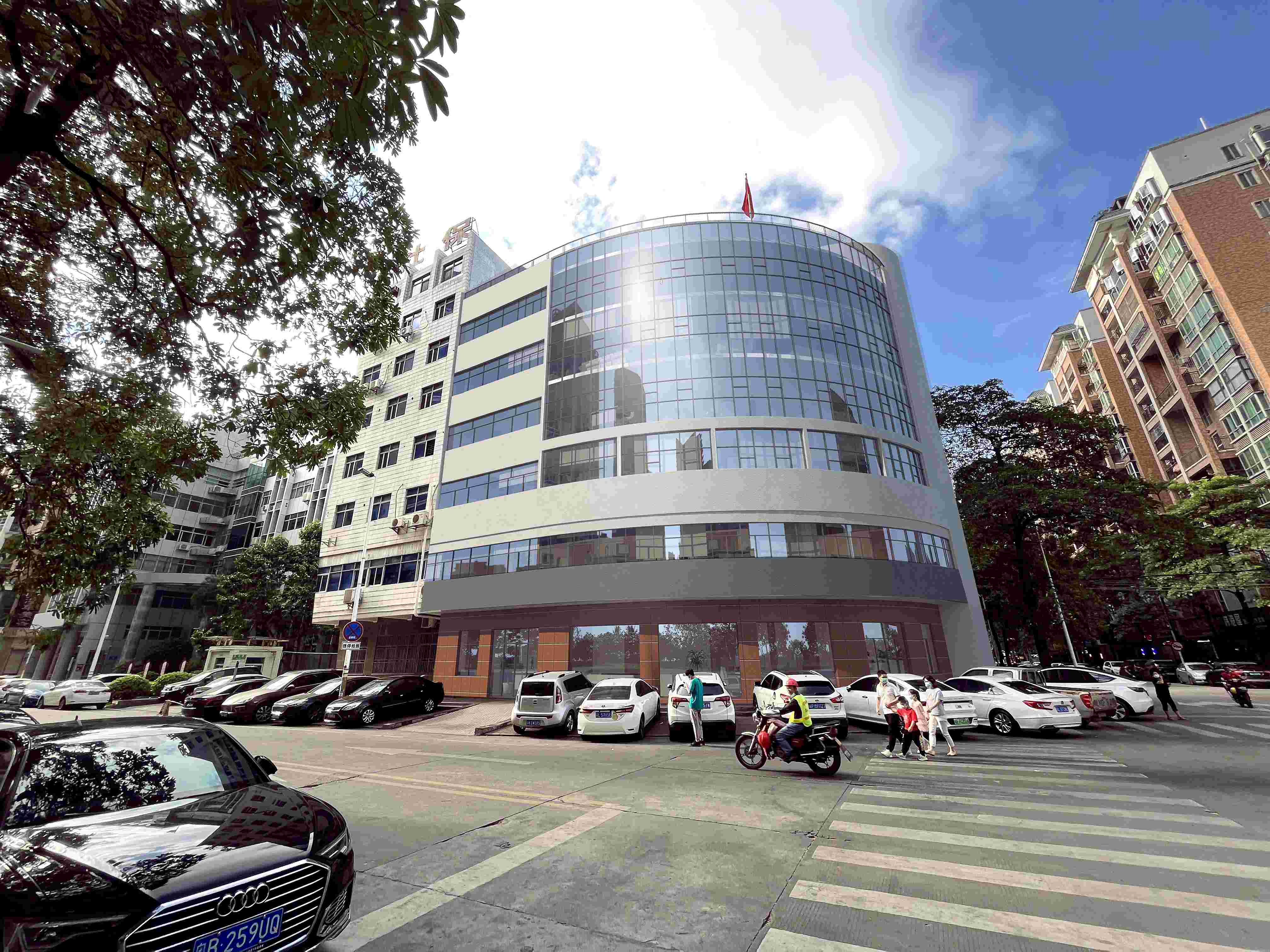 惠陽(yáng)社保局辦公大樓外墻漏水修繕工程